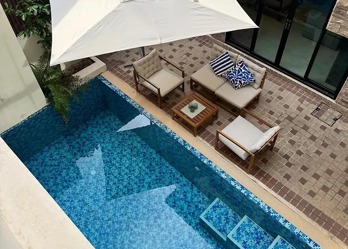 Bkk Luxuxy Pool 4br Вилла Бангкок